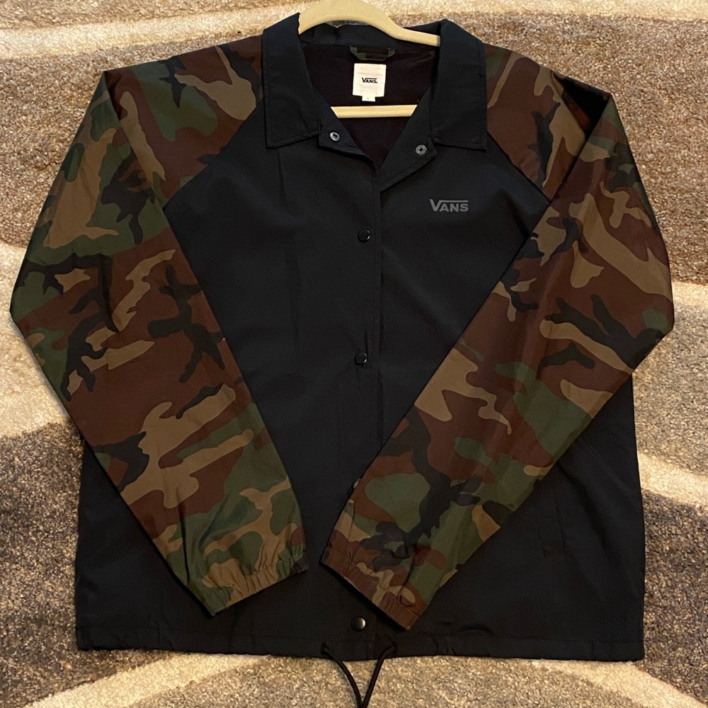Black and camo vans windbreaker